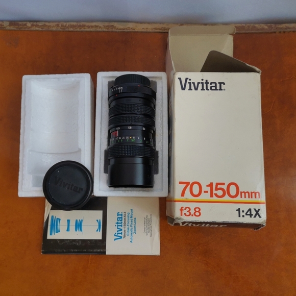 Vivitar 70mm-150mm f3.8 Close Focusing Automatic Fixed Mount Zoom Lens